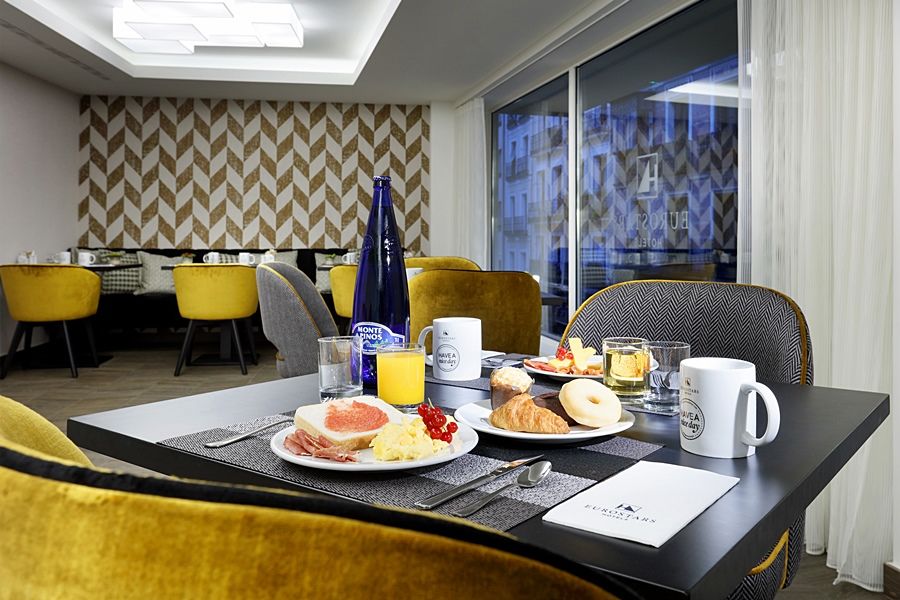 Eurostars Madrid Gran Via Hotell Eksteriør bilde